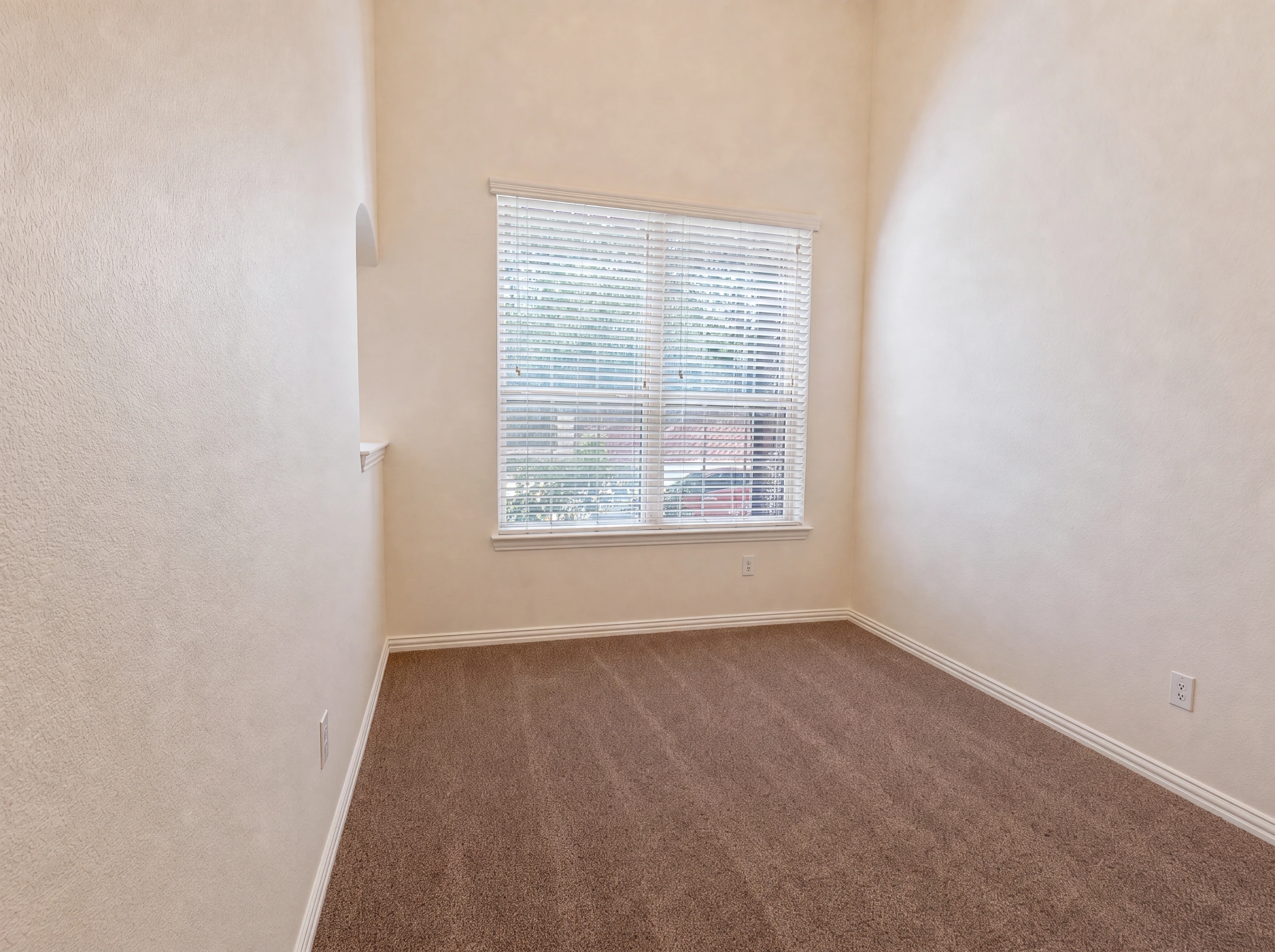 Living area, alternate angle